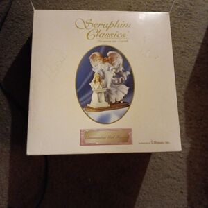 Seraphim Classics Heaven On Earth Collection communion girl